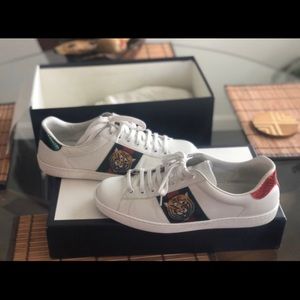 COPY - Gucci Ace Sneaker size 7+